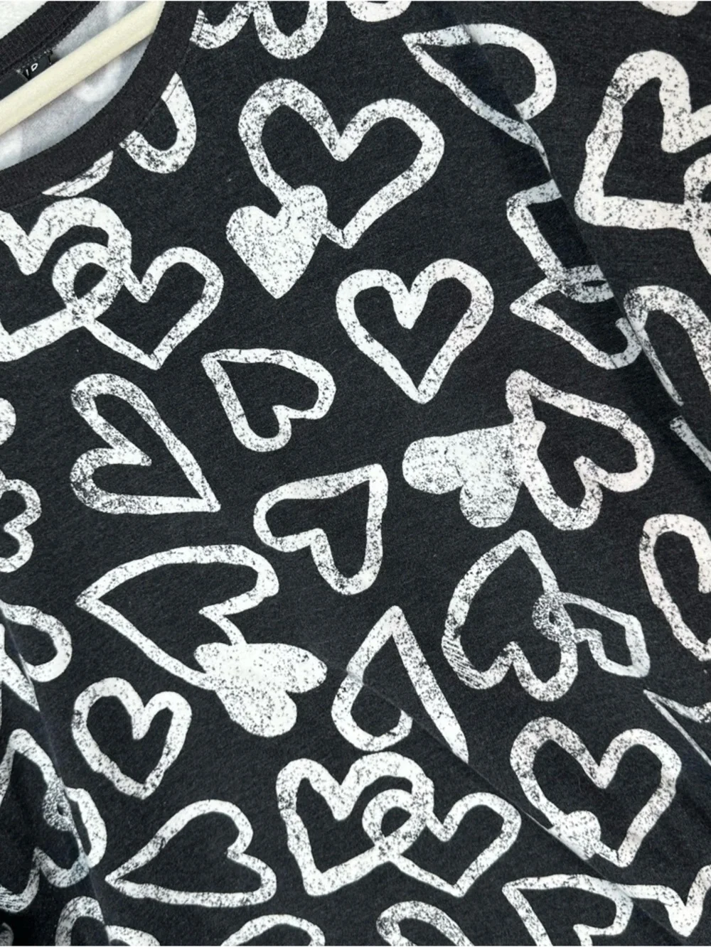 TORRID Black White Heart Print Cozy Sweatshirt Plus Size 4 4X Oversized lovecore - Picture 2 of 8